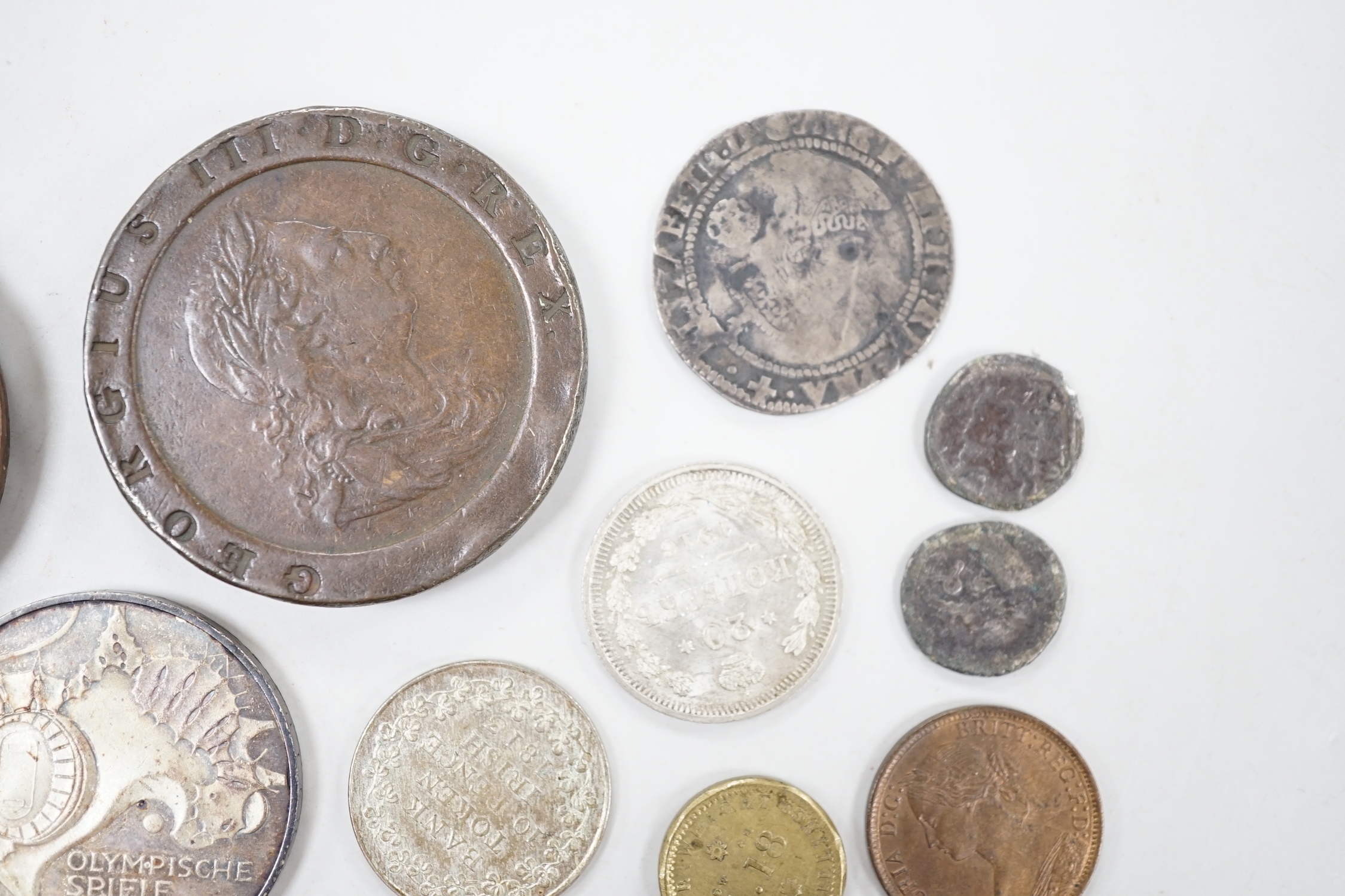 A George III 1813 Irish 10 pence bank token (UNC) and mixed coins (19)